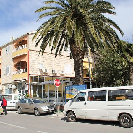 Guest House Katic تربانج المظهر الخارجي الصورة